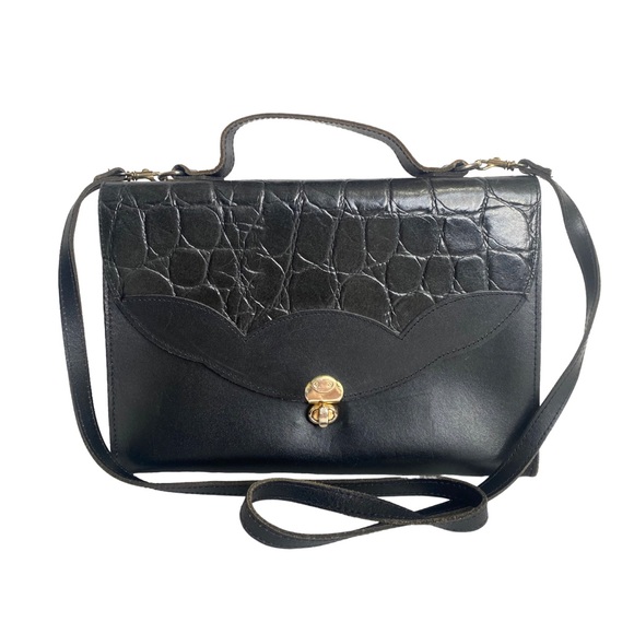 Vintage Handbags - Vintage 70s Leather Crossbody Bag Croc Embossed Detachable Strap Black Turnlock